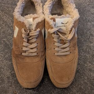 Voile Blanche Women's Tan Suede Sneakers